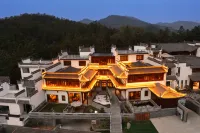 Wuyuan Huayu Yashe Wentang Vacation Apartment Hotels in der Nähe von Wangkou