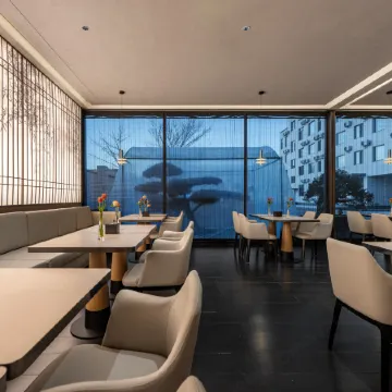 Yuexi Hotel (Juxian No.1 Middle School)