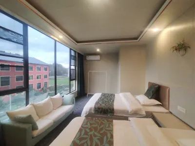 Shuangyan Inn
