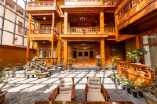 The Snow Realm · Petit Tusi Tibetan Boutique Lodge (Dukezong Ancient Town, Shangri-La) Hotels in Shangri-La