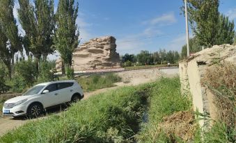 Ruoqiang Deshe Homestay