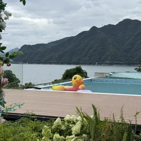 Xianxiaju Homestay (Quzhou Xianxia Lake)
