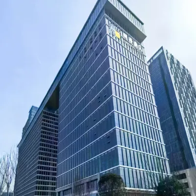 潮漫飯店（西安奧體中心雙寨地鐵站店） 辛寺附近的飯店
