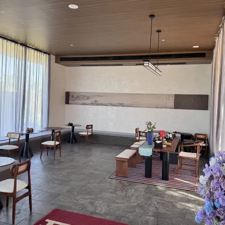 Shaojian Jingzhoudu Homestay (Anqing Susongzhoutou Branch)