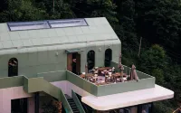 YUANSHE HEIKUANG PANDA VACATION RENTAL - sarapan