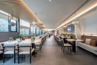 Kaifeng Millennium City Park Drum Tower Square Atour Hotel Hotels in Kaifeng