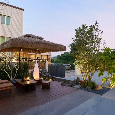 Xiamen Shanxun · Shangye Private Hot Spring Homestay