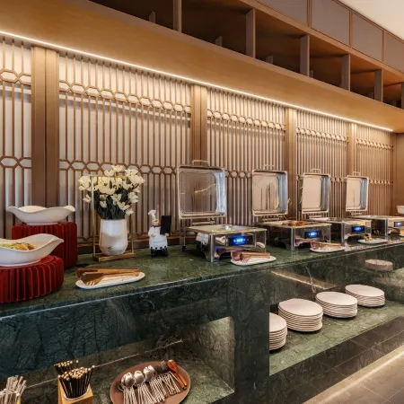 Jingcadia Hotel (Shaoxing Shangyu Cao'e Li･Shisan Nong)