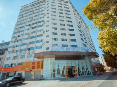 Chuxiong Rezen Select Hotel (Dongxing Middle School & Government Affairs Center Branch)