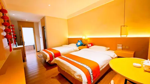 Laoniuwan Riverside Homestay