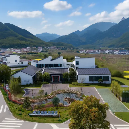 REZEN BLOSSOM HOTEL