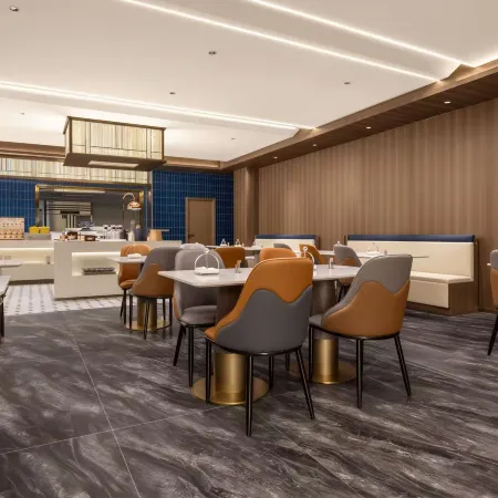 Homeinn Yitel Premium Hotel (Baotou East Railway Station Donghe Airport)