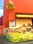 Famous Arrival Homestay (South Gate Square) - balcony