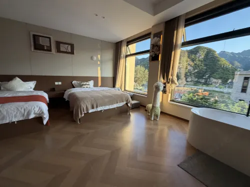 Daizhu Homestay (Yesanpo Bailixia) - Pet friendly