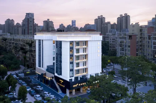 Ando Hotel - parking