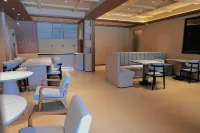 Yunqi Courtyard-Style Hotel - ที่มีที่จอดรถ