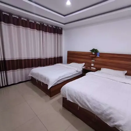 Huize Shangju Hotel