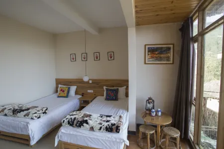 Flowers Residence (Yuanyang No.1 branch) Отели рядом с достопримечательностью «Pu Gao Lao Zhai»