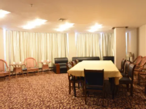 額濟納旗•儷雅|金色胡楊林Relax星級度假酒店(額濟納旗胡楊林店) 額濟納旗酒店