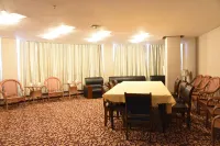 Li Ya Hotel