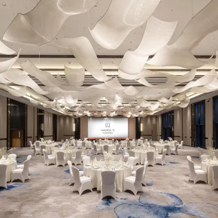 Yingkou Wanda Yihua Hotel