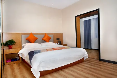 Shell Hotel (Tongxu Shangye Road) Отели в г. Тунсюй