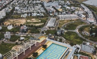 Wyndham Danang Golden Bay