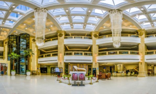 Zhongzhou International Hotel (Henan Museum Zhenghong City)