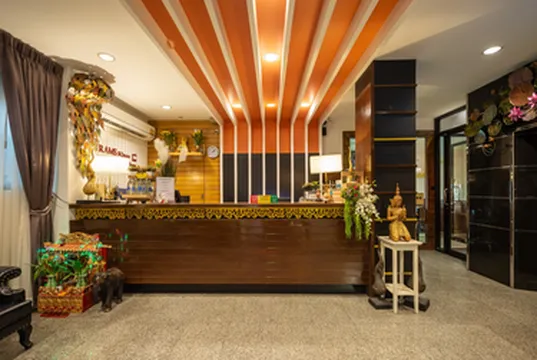 รูปภาพของไออิน