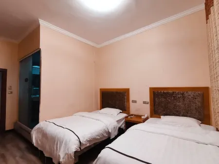 Yuan'an Land Hotel Отели рядом с достопримечательностью «The Site of the Red Army Forced the Wujiang River Boundary Battle»