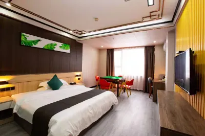 Shankee Hotel (Danzhou Summer Square Bus Station) Hotels in Danzhou