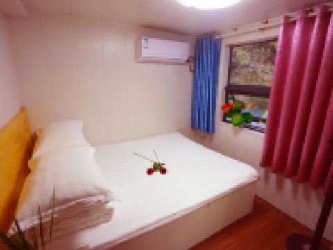 武当山有间客栈 - 玲珑温馨大床房