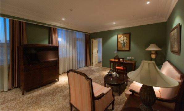 Harbin International Hotel (Central Street Pedestrian Street Hazhan Branch)