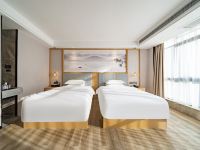 优程plus酒店(南宁国际会展金湖广场地铁站店) - 高级双床房