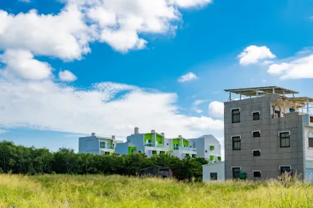 W Homestay Отели рядом с достопримечательностью «Национальный пейзаж Чуйху»