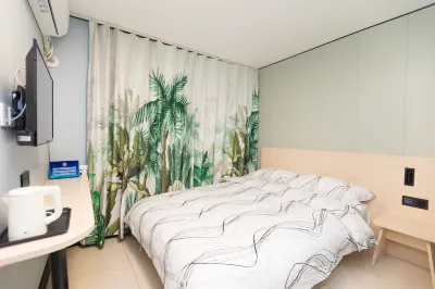 Rujia China Inn Hotel (Beijing Jimenqiao Capital Gymnasium) Отели рядом с достопримечательностью «Спортивный зал Пекинского университета»