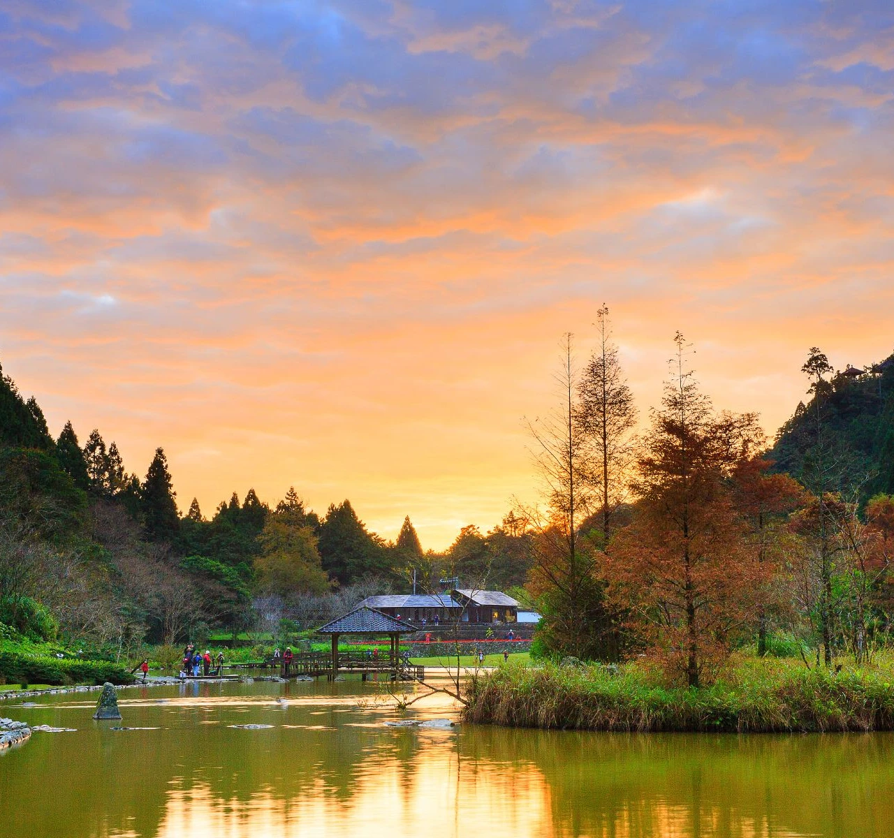 <h1>聖母登山步道附近住宿飯店推薦</h1>
