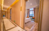 Wushan Ziyu Yunxi Scenic Hotel - 2-Star