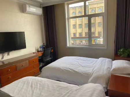 Wuyuan Shangjing Hotel Отели рядом с достопримечательностью «Guyuanxian Binhu Park»