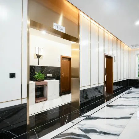 Liuba Zibai Kangyang Hotel