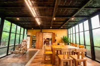 Leliving Lianjiang Heyuan Hot Spring Resort Hotel - Water Park