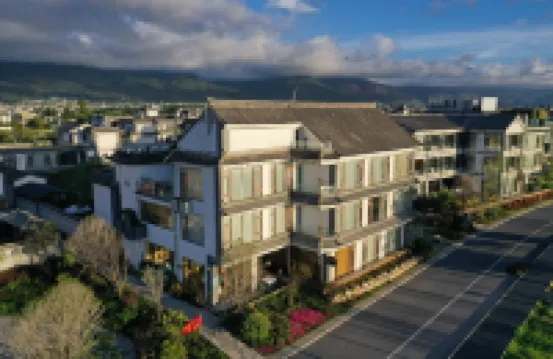 Dali Haixi Seaview Hotel Hotels near Xiabopeng Village