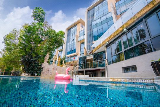 广州从化温泉明月山溪私家泳池度假别墅