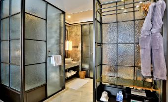 Cosy Park Hotel