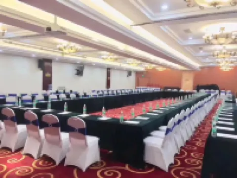 Golden Phoenix Hotel