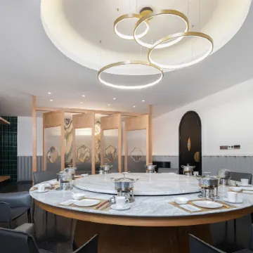 YiXi Place Siheyuan Hotel