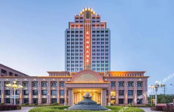 鄯善萬洲樓蘭大酒店