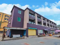 Guanrilou Hotel Hotels near Feisha Beach Tourist Centre of Shangchuan Island