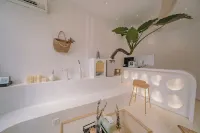 Kaili Xiaolu Homestay (Chengnan Passenger Transport Terminal)