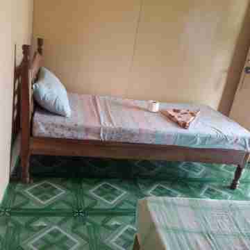 OYO 715 Dandal Bay View Rooms